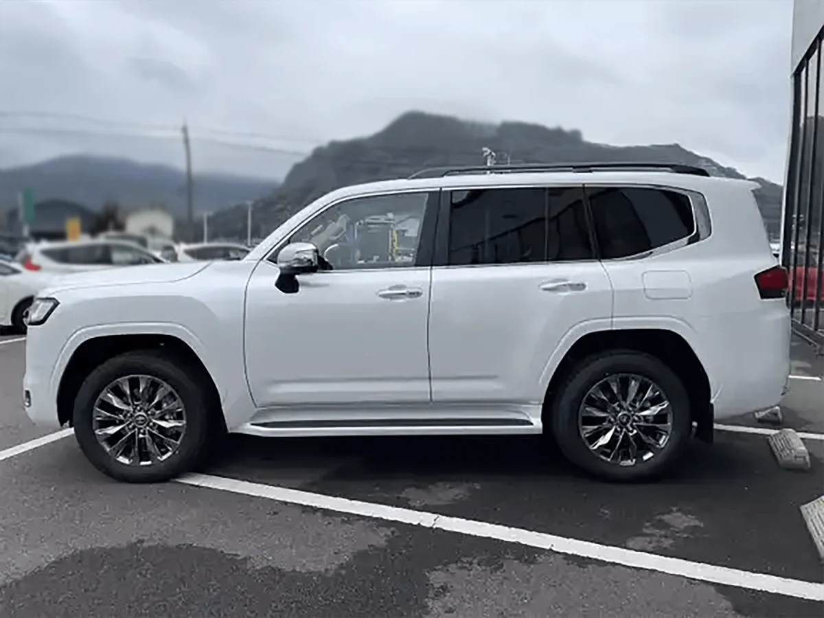 2024 Toyota LandCruiser VJA300W Sahara ZX 7 Seats (No.J0749)