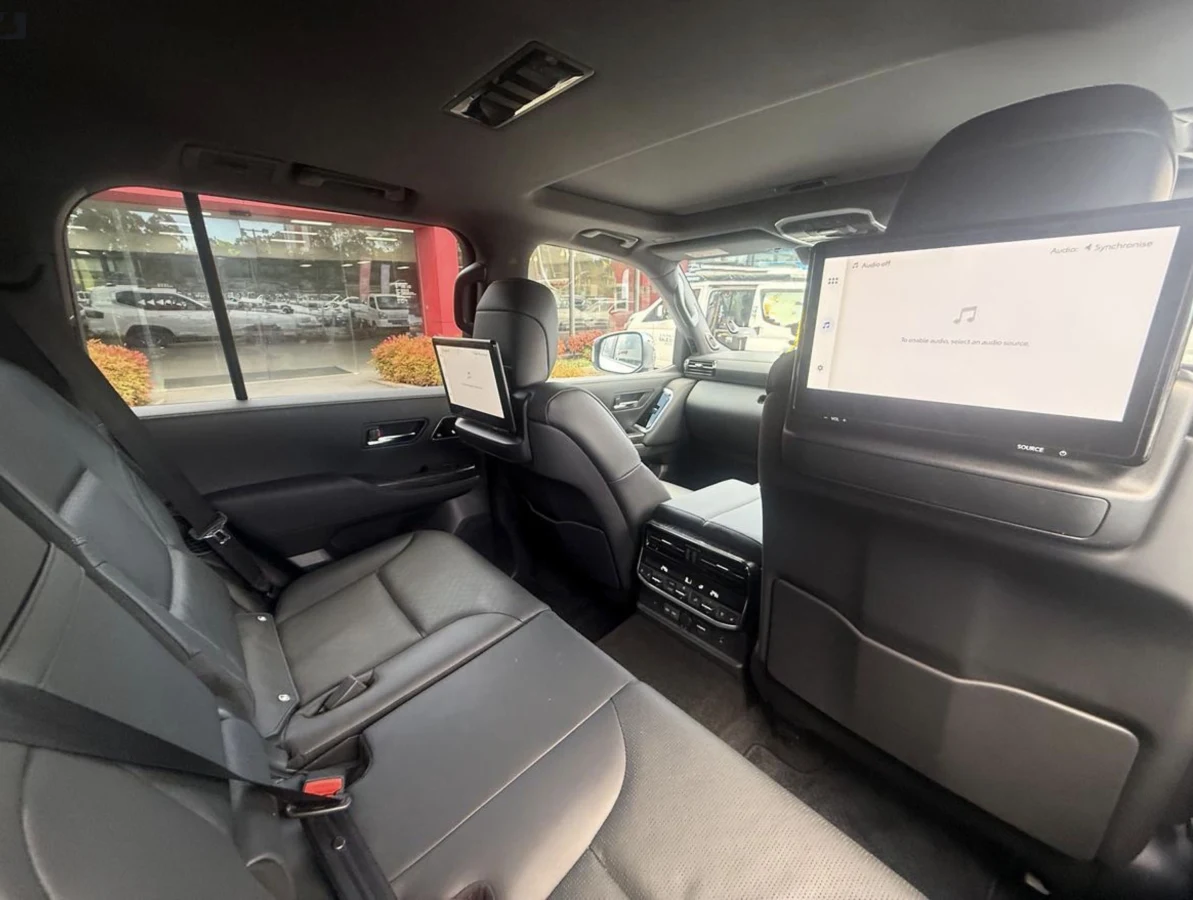 Five-seat cabin with rear entertainment displays in the Sahara ZX hybrid