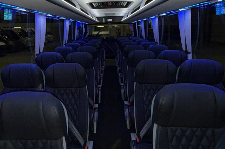 Illuminated 37-seat passenger saloon in the Grand Toro II