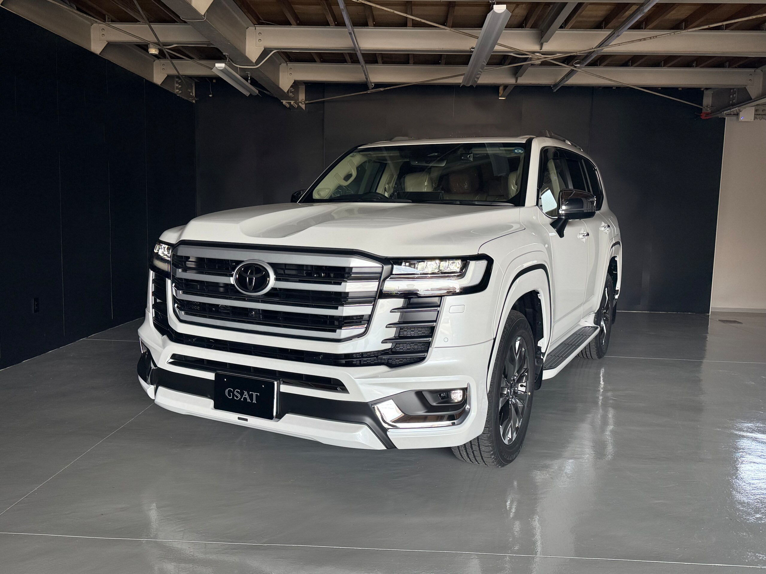  2026 TOYOTA LAND CRUISER 300 ZX 4WD