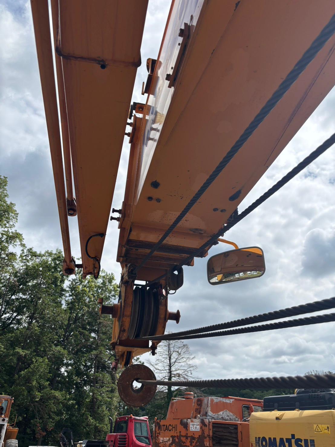 1992 KATO SR-250 25-Ton Rough Terrain Crane for export from Japan
