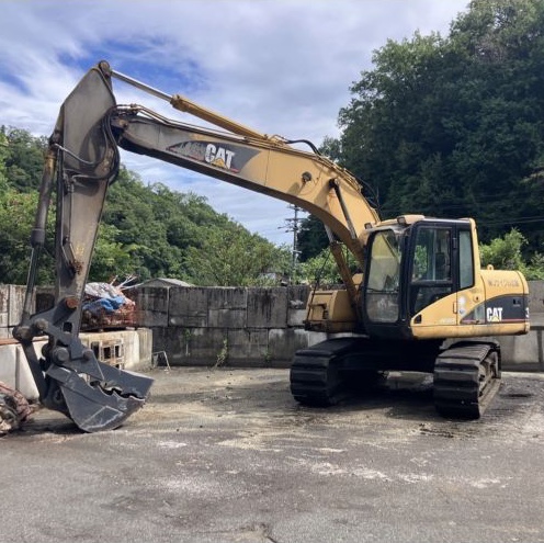 2004 Caterpillar CAT 320C Excavator | 5,611 HRS | Japan Stock