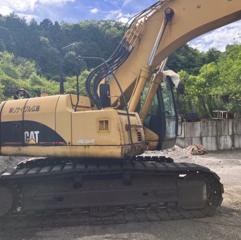 2004 Caterpillar CAT 320C Excavator | 5,611 HRS | Japan Stock for export from Japan