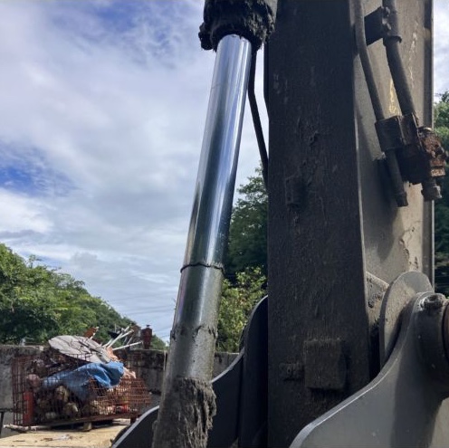 2004 Caterpillar CAT 320C Excavator | 5,611 HRS | Japan Stock for export from Japan