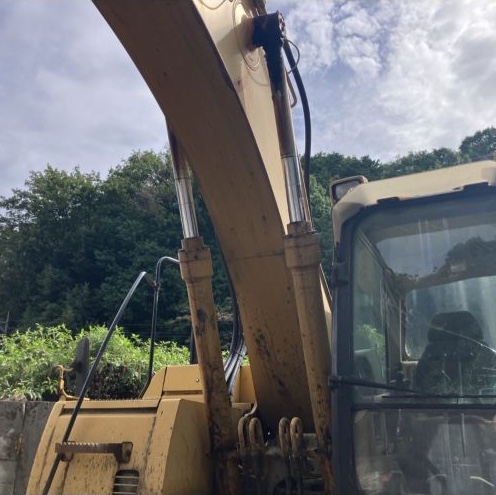 2004 Caterpillar CAT 320C Excavator | 5,611 HRS | Japan Stock for export from Japan