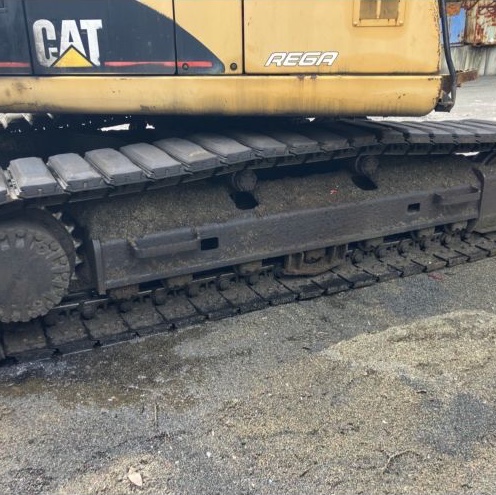 2004 Caterpillar CAT 320C Excavator | 5,611 HRS | Japan Stock for export from Japan