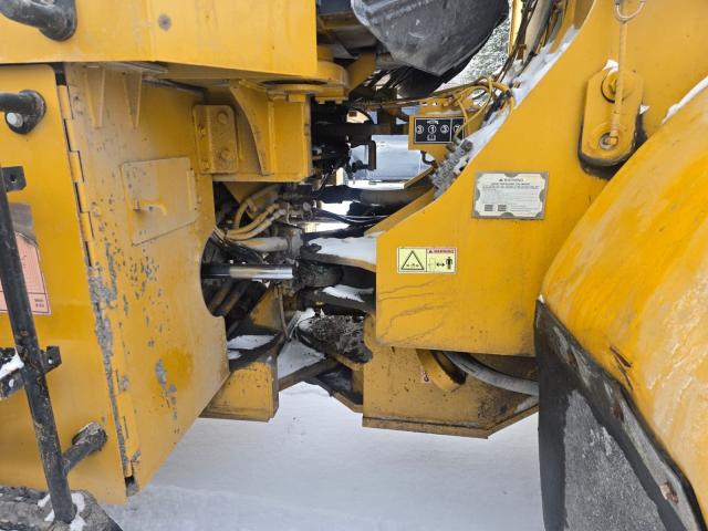 2011 CAT Wheel loader Due in Place/Due in Date OVERSEAS / Goods receipt Type 966H Wheel Loader for export from Japan