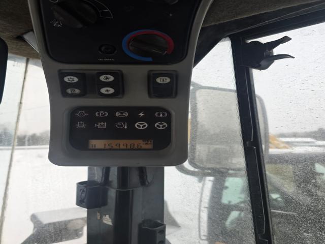 2011 CAT Wheel loader Due in Place/Due in Date OVERSEAS / Goods receipt Type 966H Wheel Loader for export from Japan