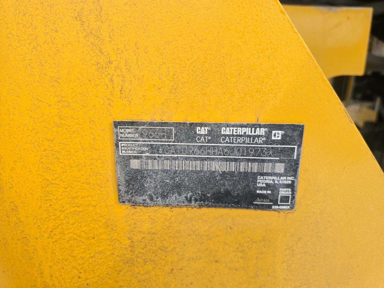 2011 CAT Wheel loader Due in Place/Due in Date OVERSEAS / Goods receipt Type 966H Wheel Loader for export from Japan