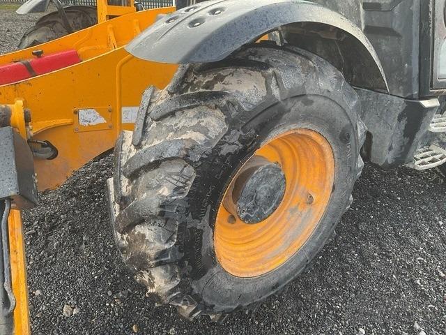2019 JCB 540-180 Machinery for export from Japan