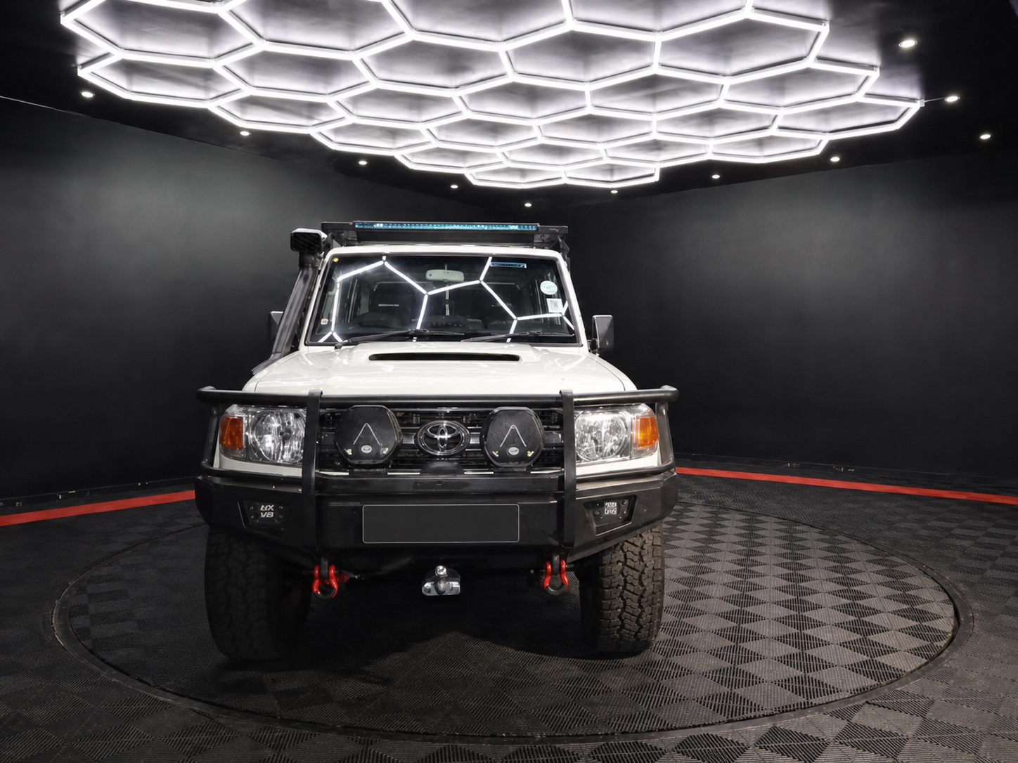 2020 Toyota Land Cruiser 79 LX V8 / 4.5D Double Cab RHD for export from Japan