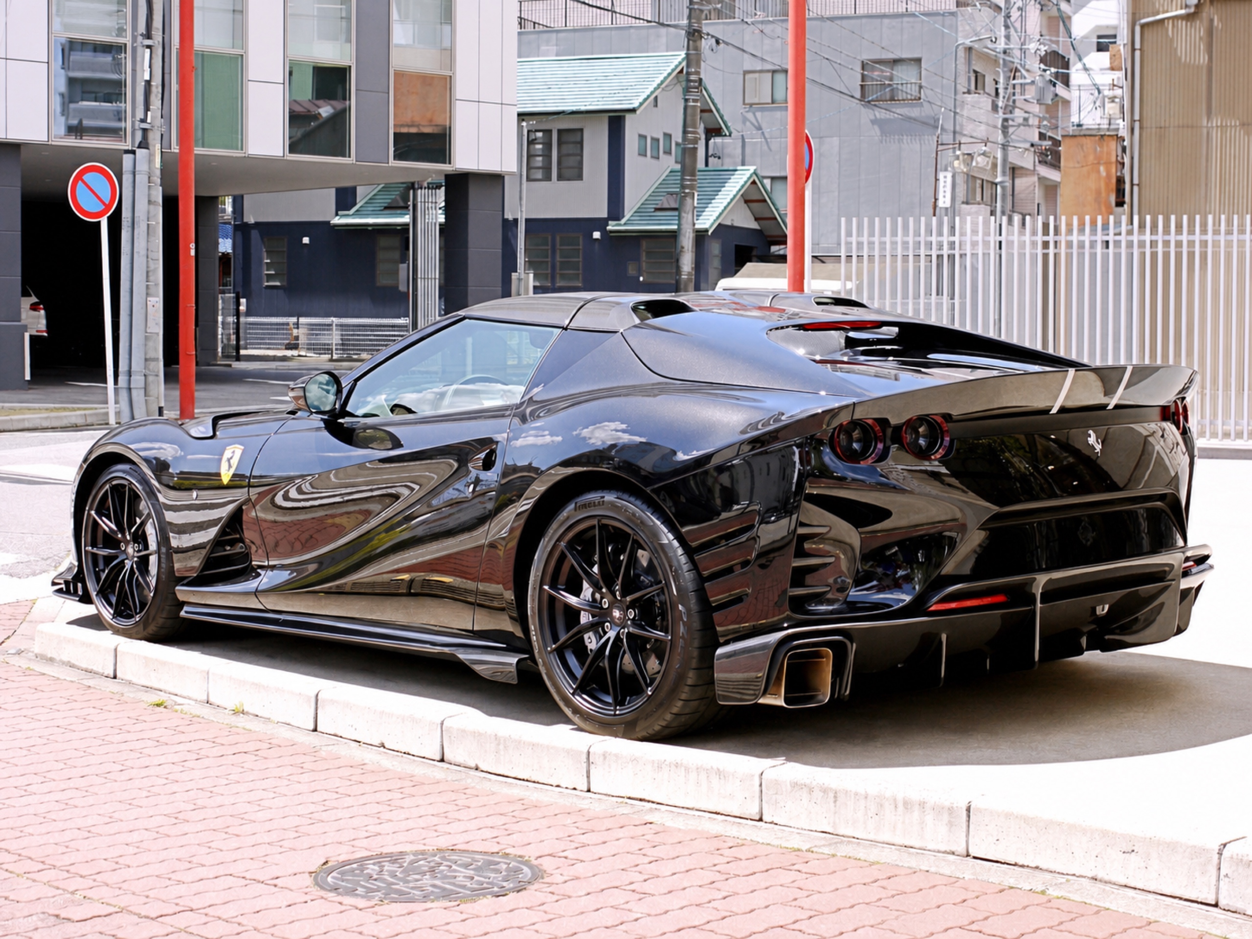 2024 Ferrari 812 Competizione A Tailor Made 6.5L V12 for export from Japan