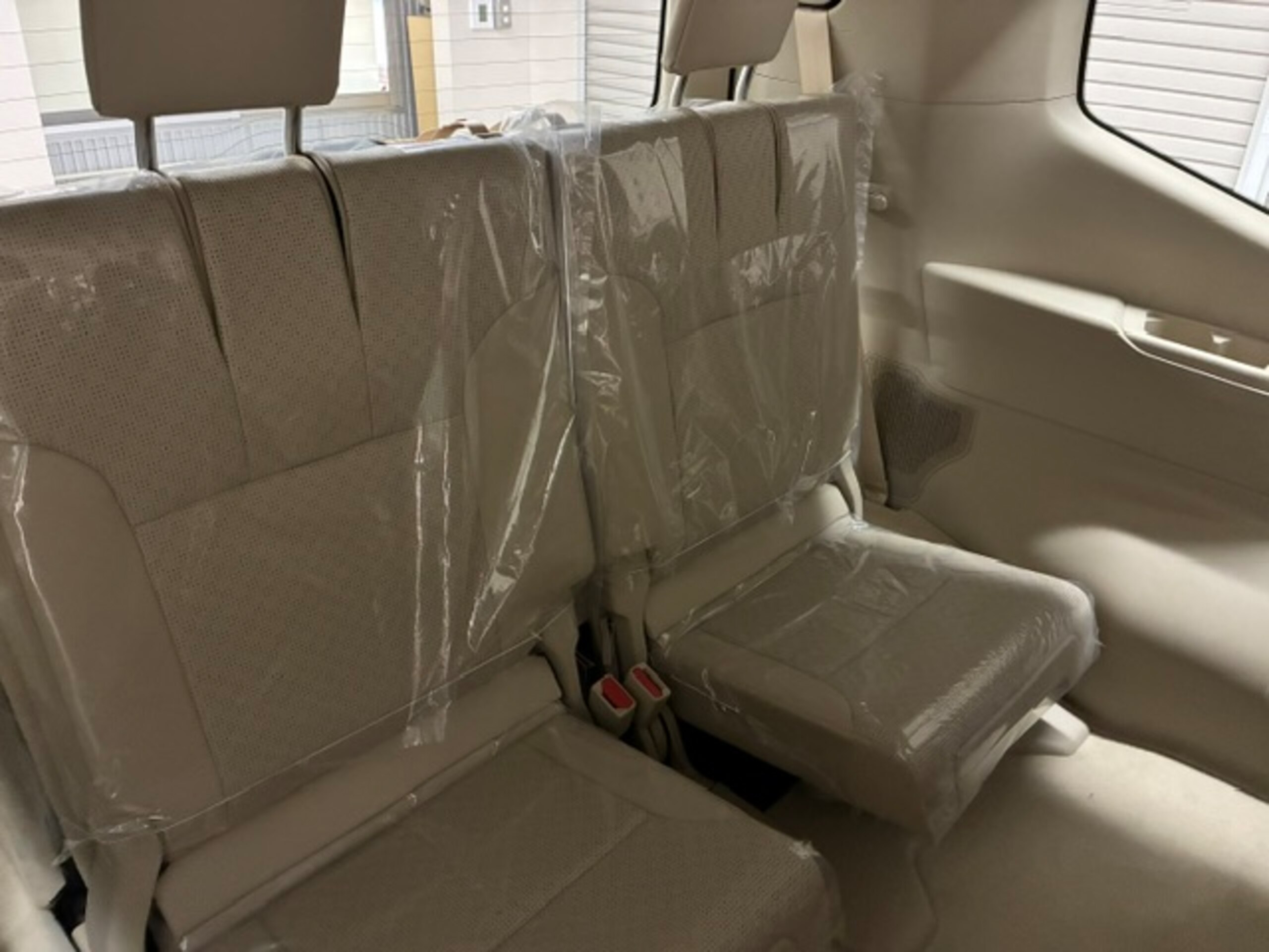 2025 Toyota Land Cruiser 300 3.5 ZX 4WD for export from Japan