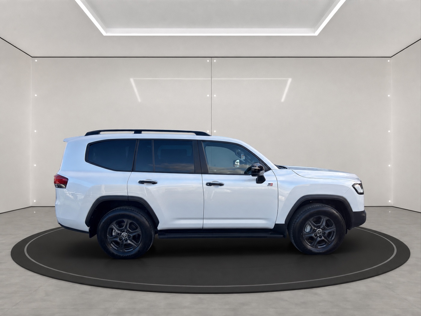 2025 Toyota Land Cruiser 300 GR Sport 3.5L Twin-Turbo for export from Japan