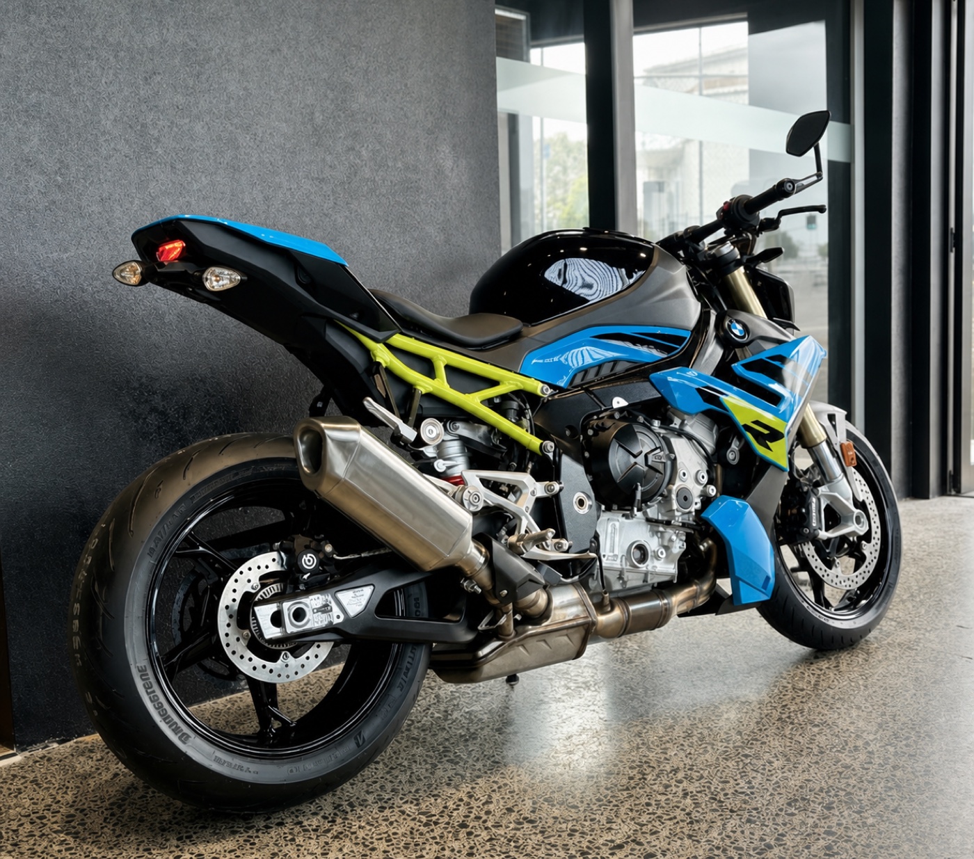 2026 BMW S 1000 R Sport 999cc for export from Japan