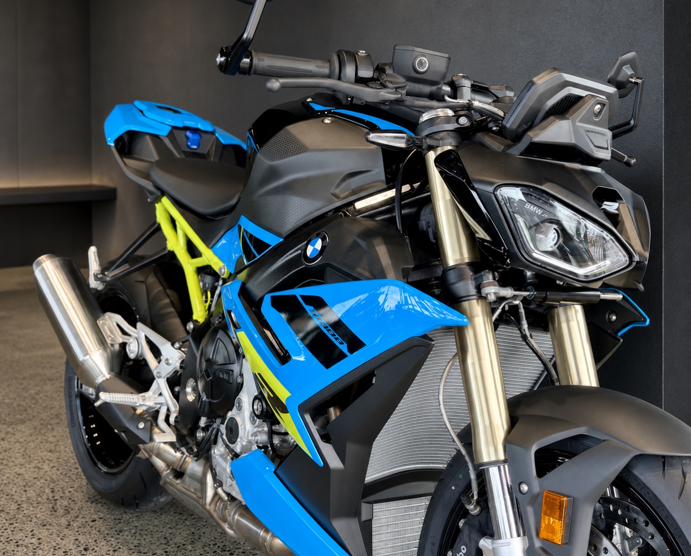 2026 BMW S 1000 R Sport 999cc for export from Japan