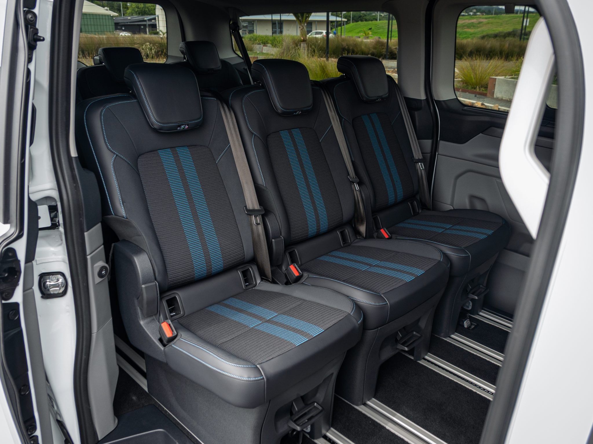 2026 Ford Transit Tourneo 320L Sport AWD 8-Seater for export from Japan