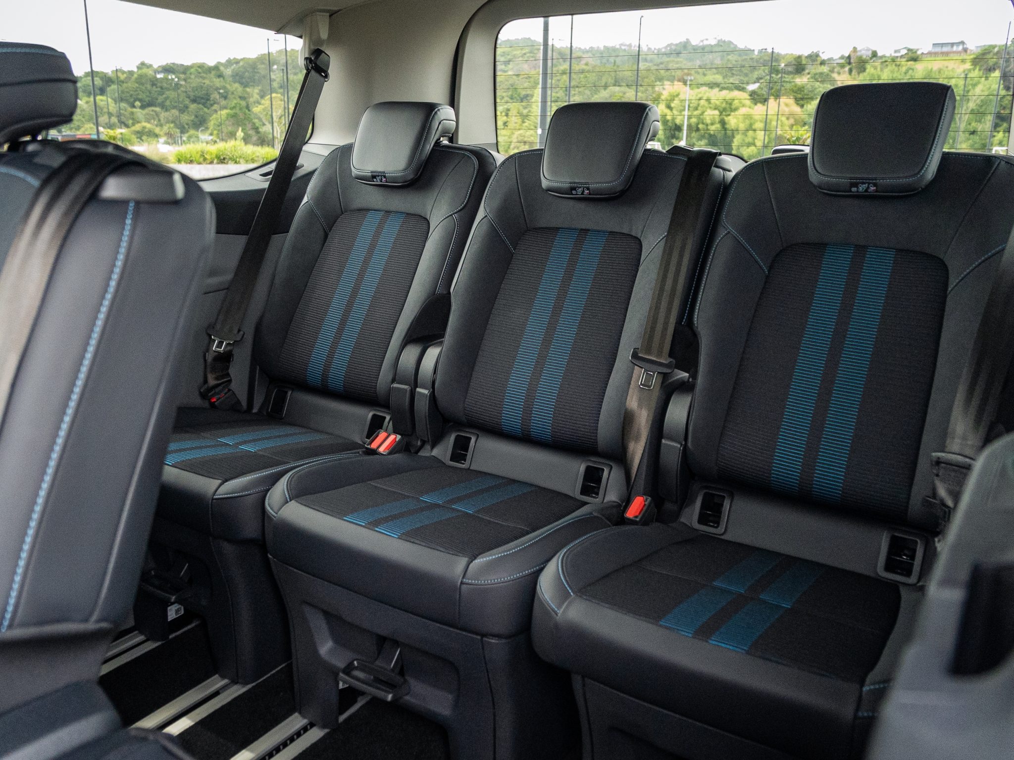 2026 Ford Transit Tourneo 320L Sport AWD 8-Seater for export from Japan
