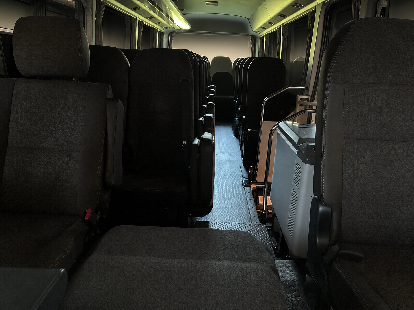 2026 Hino Liesse II EX 28-Seater Toyota Coaster OEM with Refrigerator for export from Japan