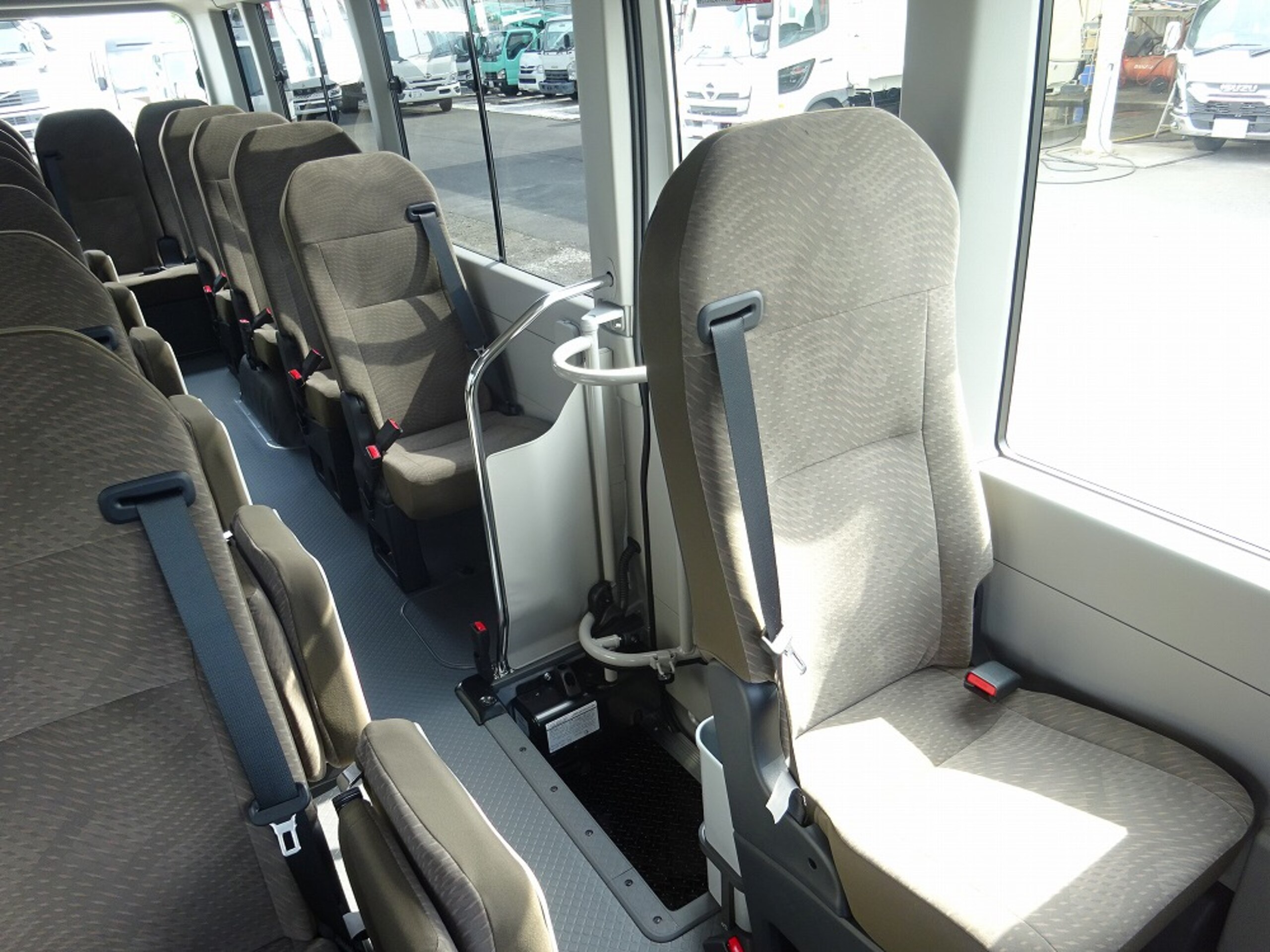 2026 Hino Liesse II GX Long 29-Seater Toyota Coaster OEM for export from Japan
