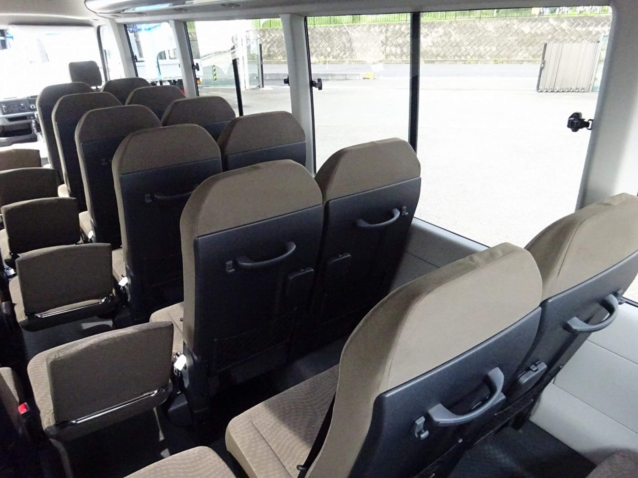 2026 Hino Liesse II GX Long 29-Seater Toyota Coaster OEM for export from Japan