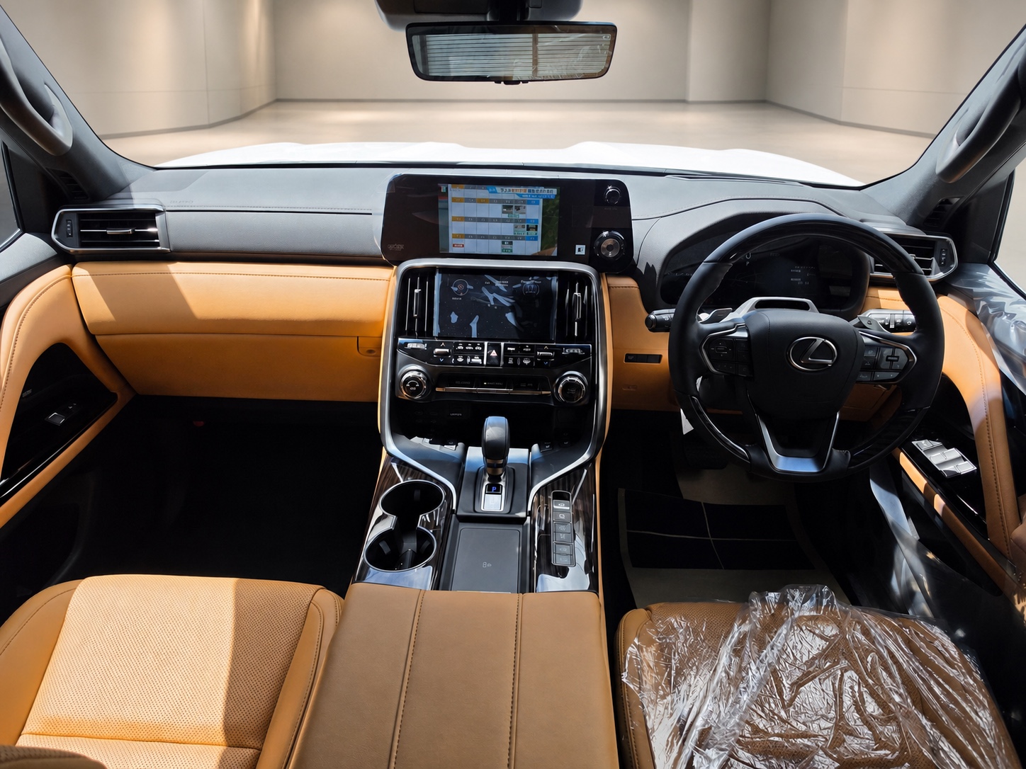 2026 Lexus LX 700h 4WD / Rear Entertainment, Mark Levinson & Modellista for export from Japan