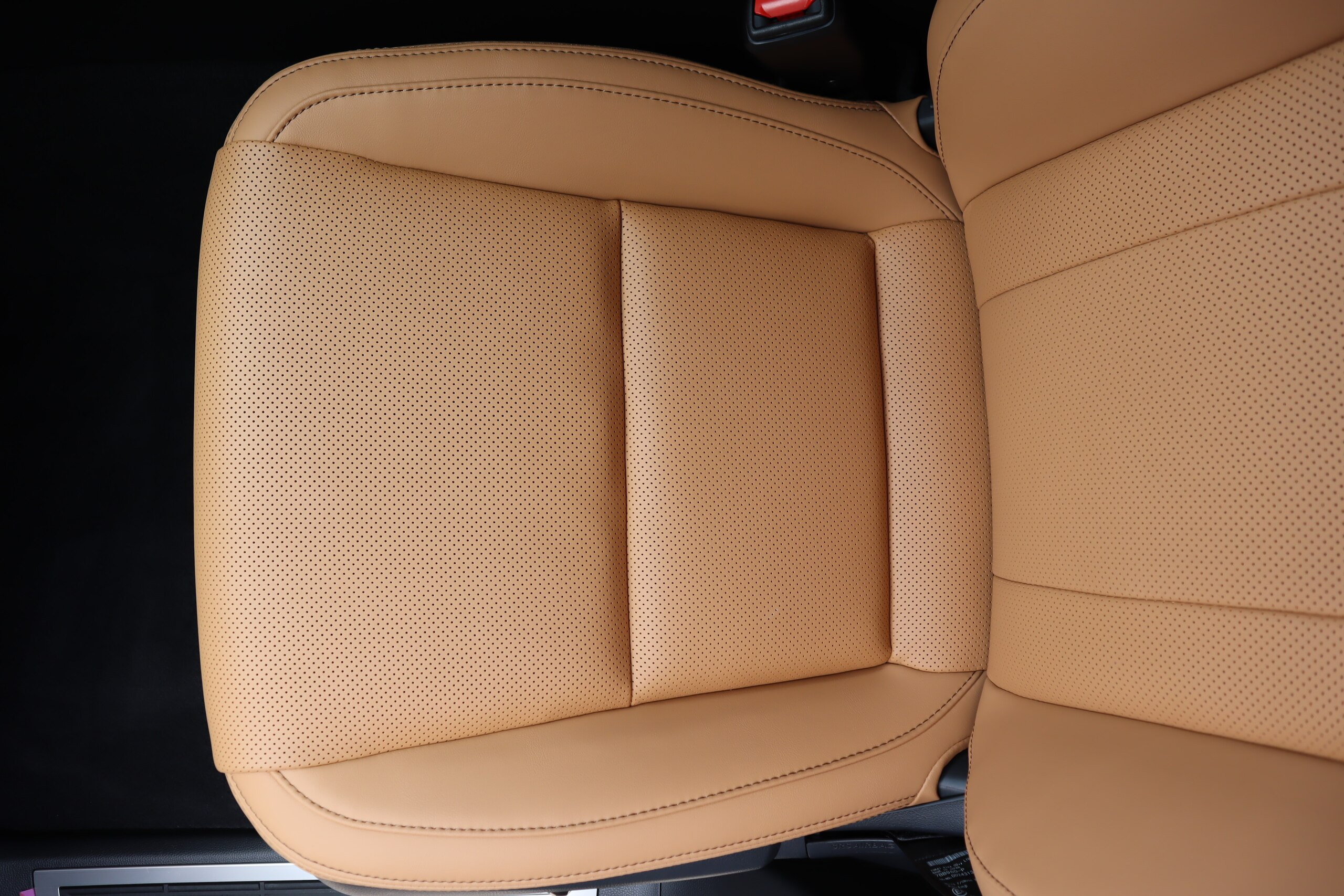 2026 Lexus LX 700h 4WD / Modellista, Mark Levinson & Rear Entertainment JDM for export from Japan