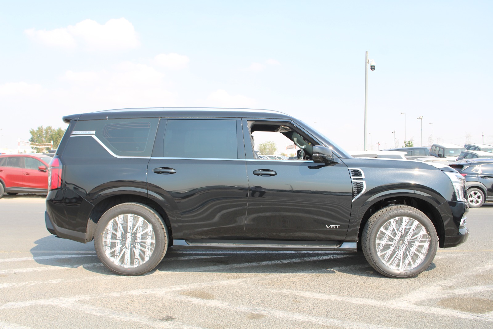 2026 Nissan Patrol Y63 LE Platinum City / 3.5L 4WD LHD / Black - Burgundy for export from Japan