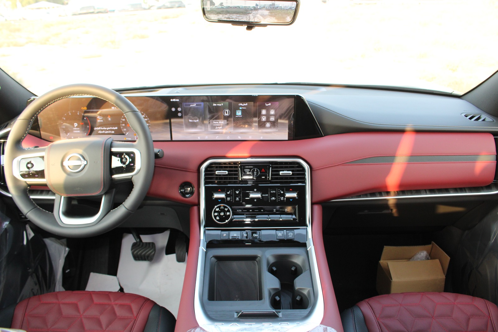 2026 Nissan Patrol Y63 LE Platinum City / 3.5L 4WD LHD / White - Burgundy for export from Japan