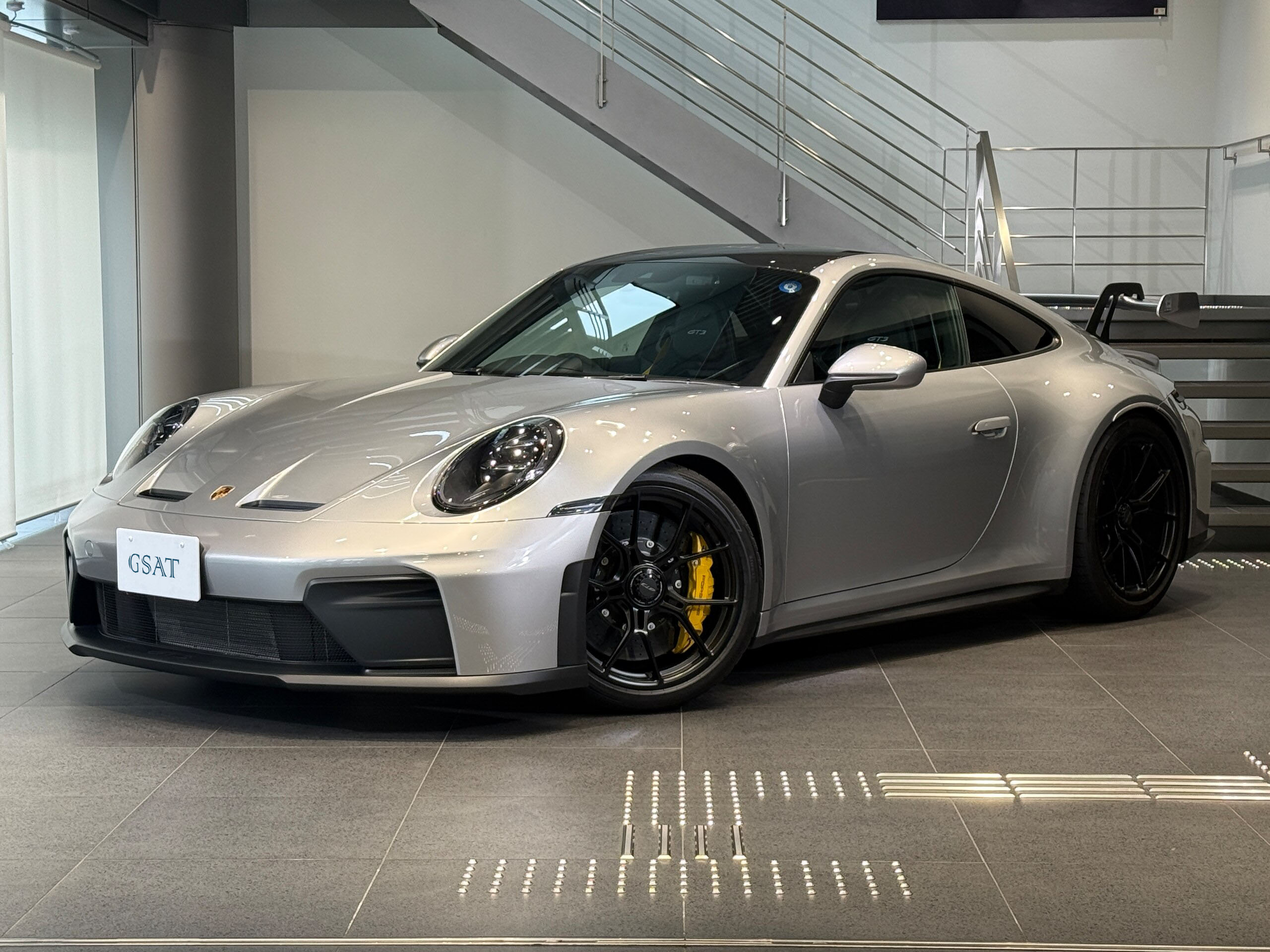  2026 PORSCHE 911 GT3 6MT 
