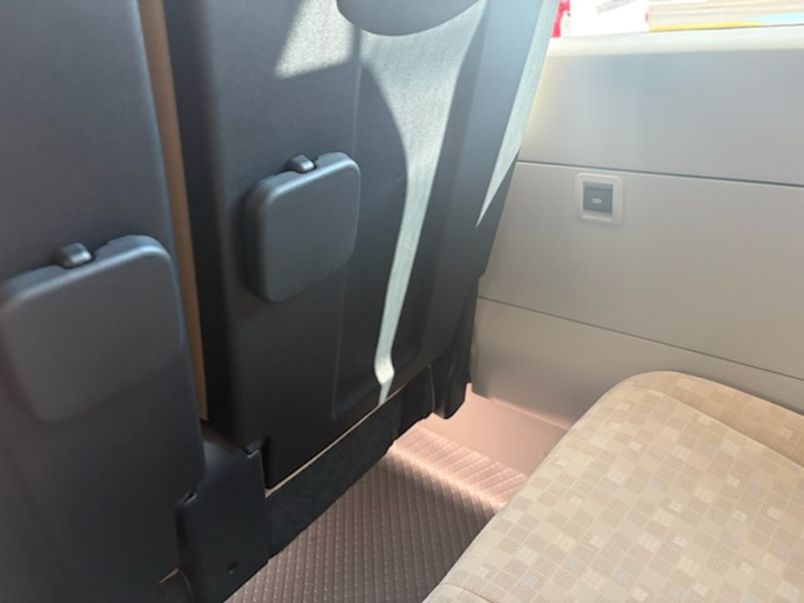 2026 Toyota Coaster Long / 25-Seater, Split Rear Doors & Automatic Swing Door JDM for export from Japan