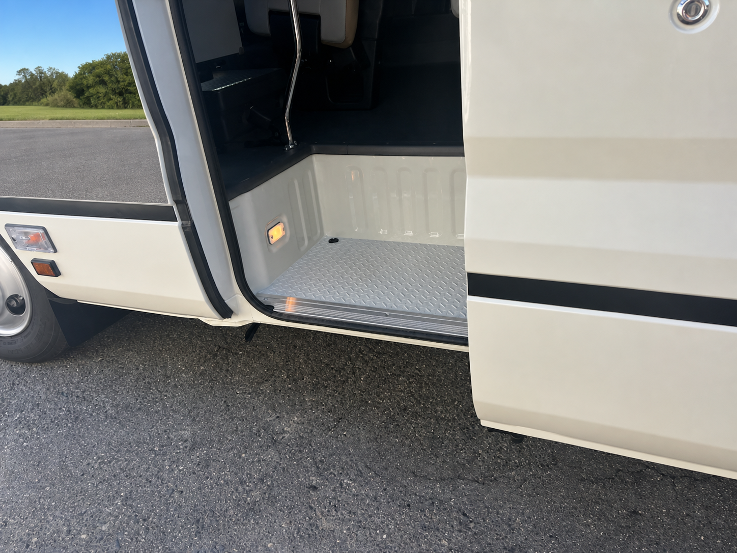 2026 Toyota Coaster Long / 25-Seater, Split Rear Doors & Automatic Swing Door JDM for export from Japan