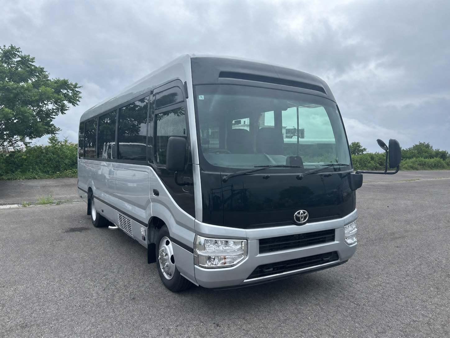 2026 Toyota Coaster Premium Cabin / 21-Seater, High Output & Split Rear Doors JDM for export from Japan