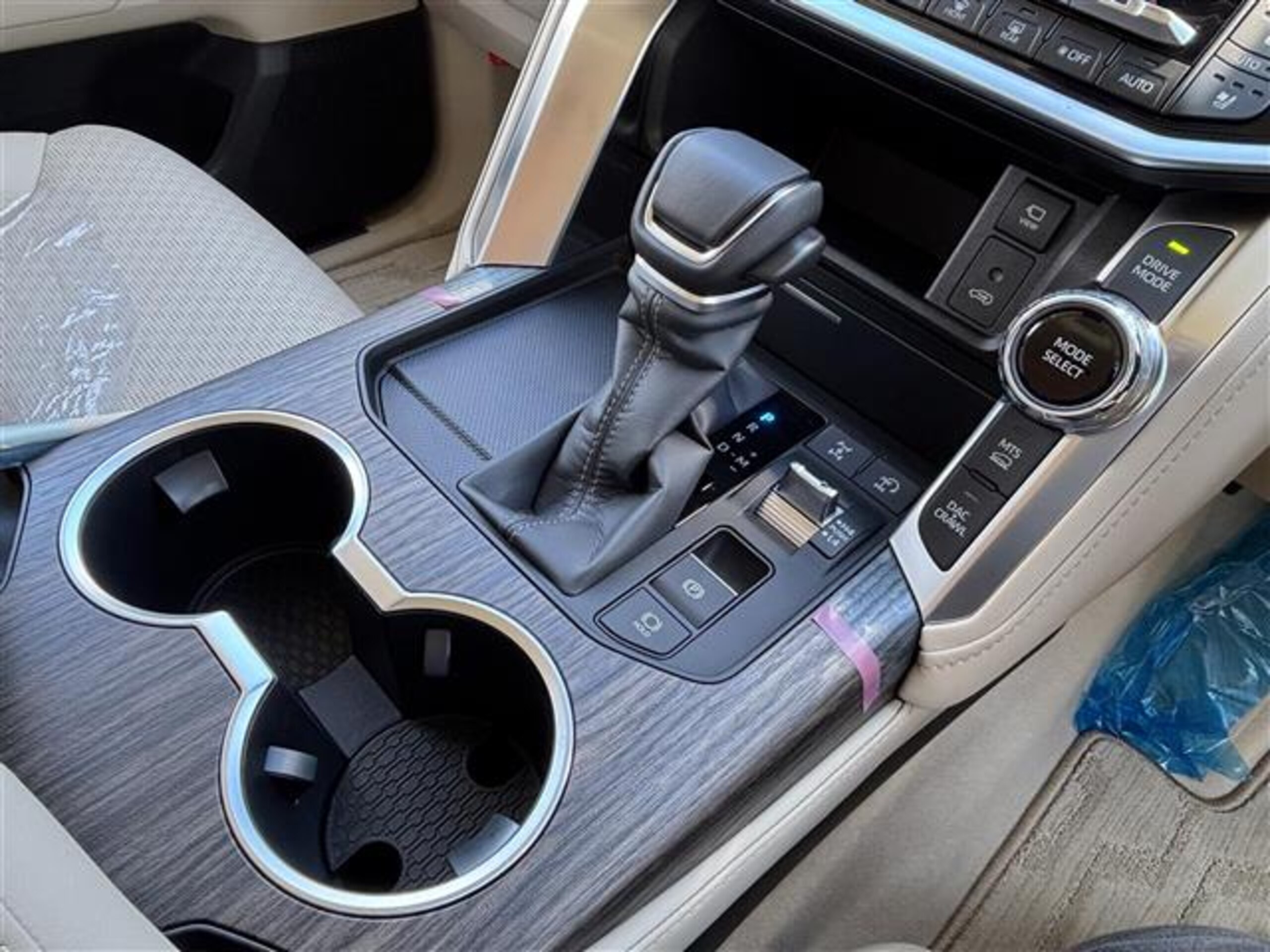 2026 Toyota Land Cruiser 300 ZX 3.3 Diesel Turbo 4WD Modellista for export from Japan