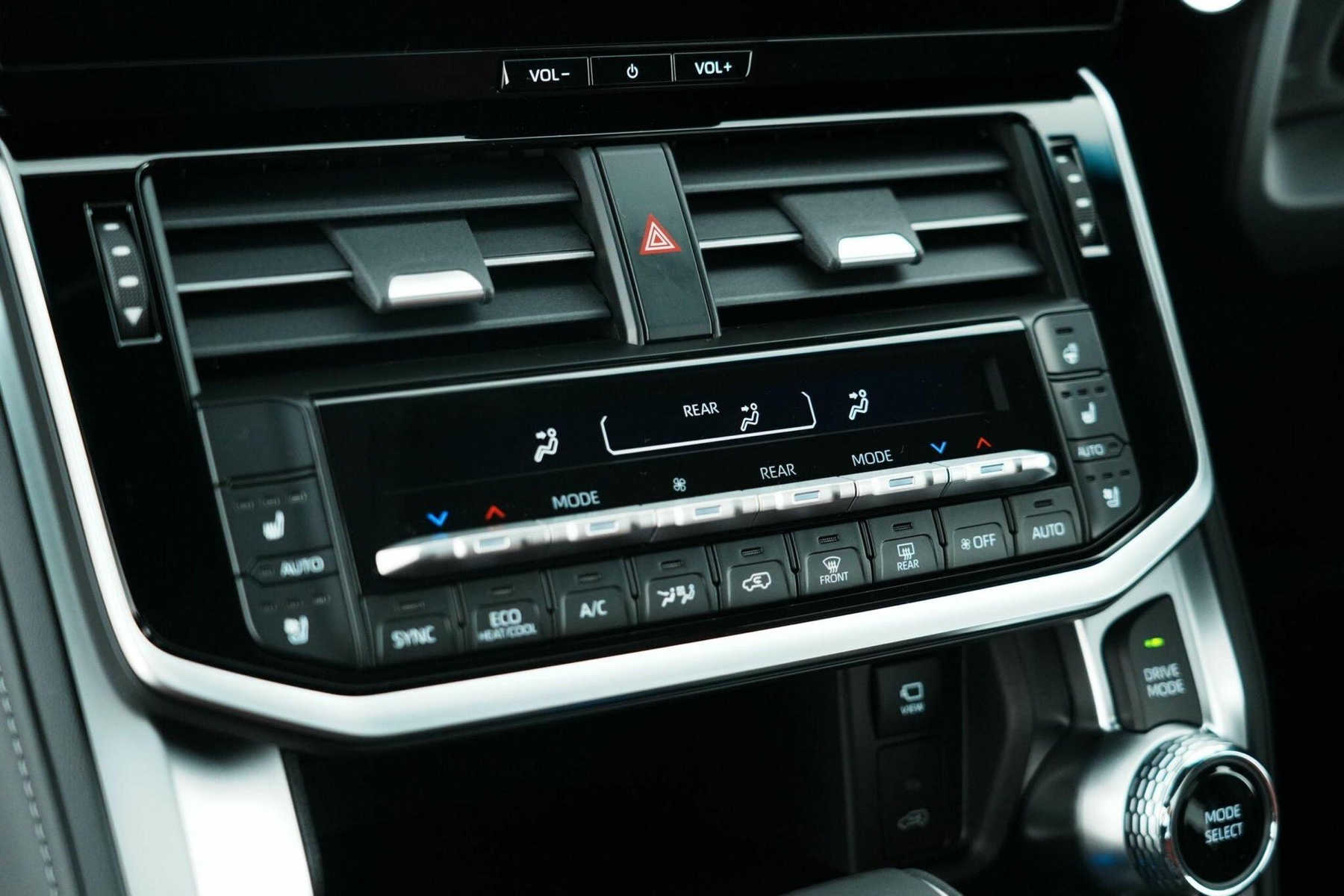 2026 Toyota Land Cruiser GR Sport Auto 4x4 for export from Japan