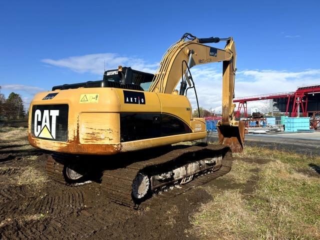 Caterpillar 320D Excavator for export from Japan