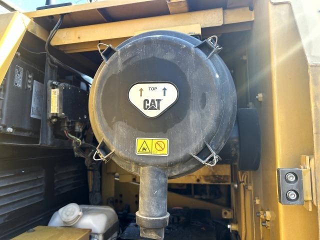Caterpillar 320D Excavator for export from Japan