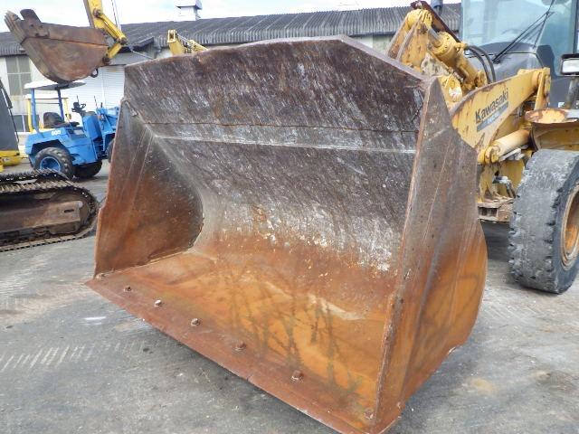 Kawasaki 62Z7 Wheel Loader for export from Japan