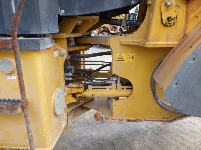 Kawasaki 62Z7 Wheel Loader for export from Japan
