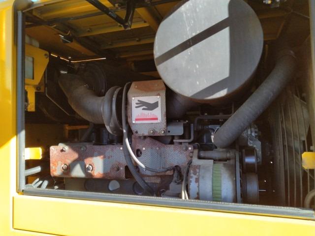 Komatsu WA200-3E Wheel Loader for export from Japan