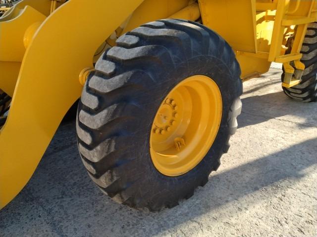 Komatsu WA200-3E Wheel Loader for export from Japan