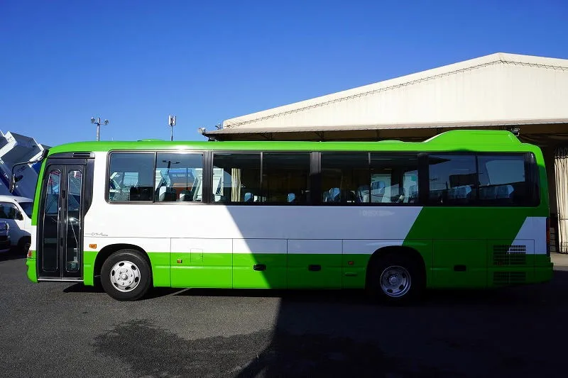 2015 (June)  ISUZU GARAMIO SHUTTLE BUS – 53 SEATER!
