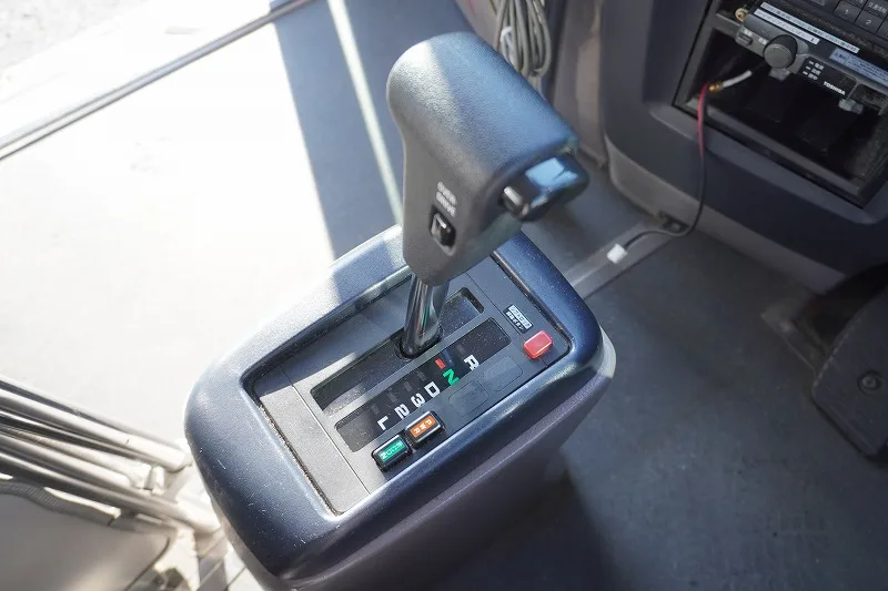 2015 (June)  ISUZU GARAMIO SHUTTLE BUS – 53 SEATER!