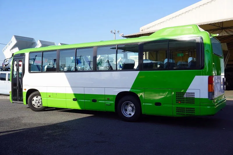 2015 (June)  ISUZU GARAMIO SHUTTLE BUS – 53 SEATER!