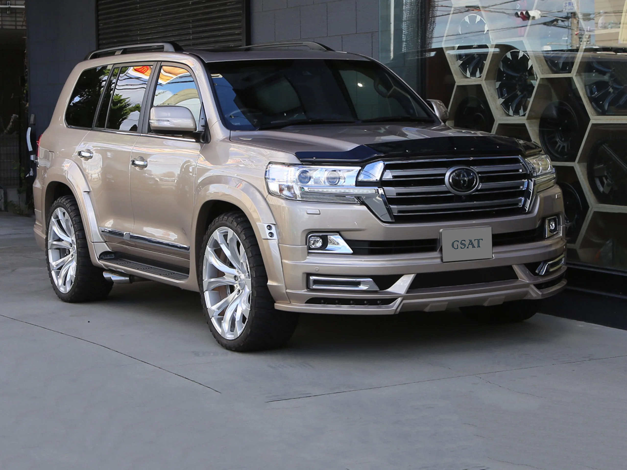 2019 Toyota Land Cruiser 200 4.6 ZX 4WD WALD