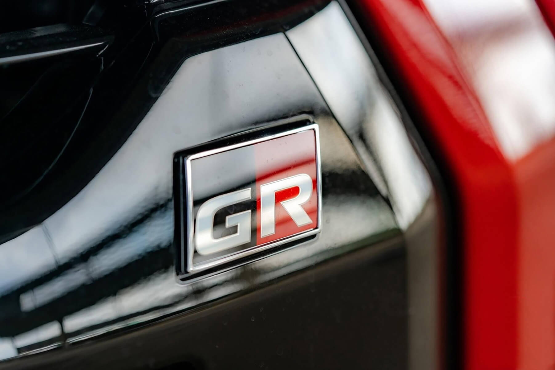 2022 RHD Toyota Hilux GR Sport double cab ( Pickup )  2.8 automatic 4×4 (No.560461) for export from Japan