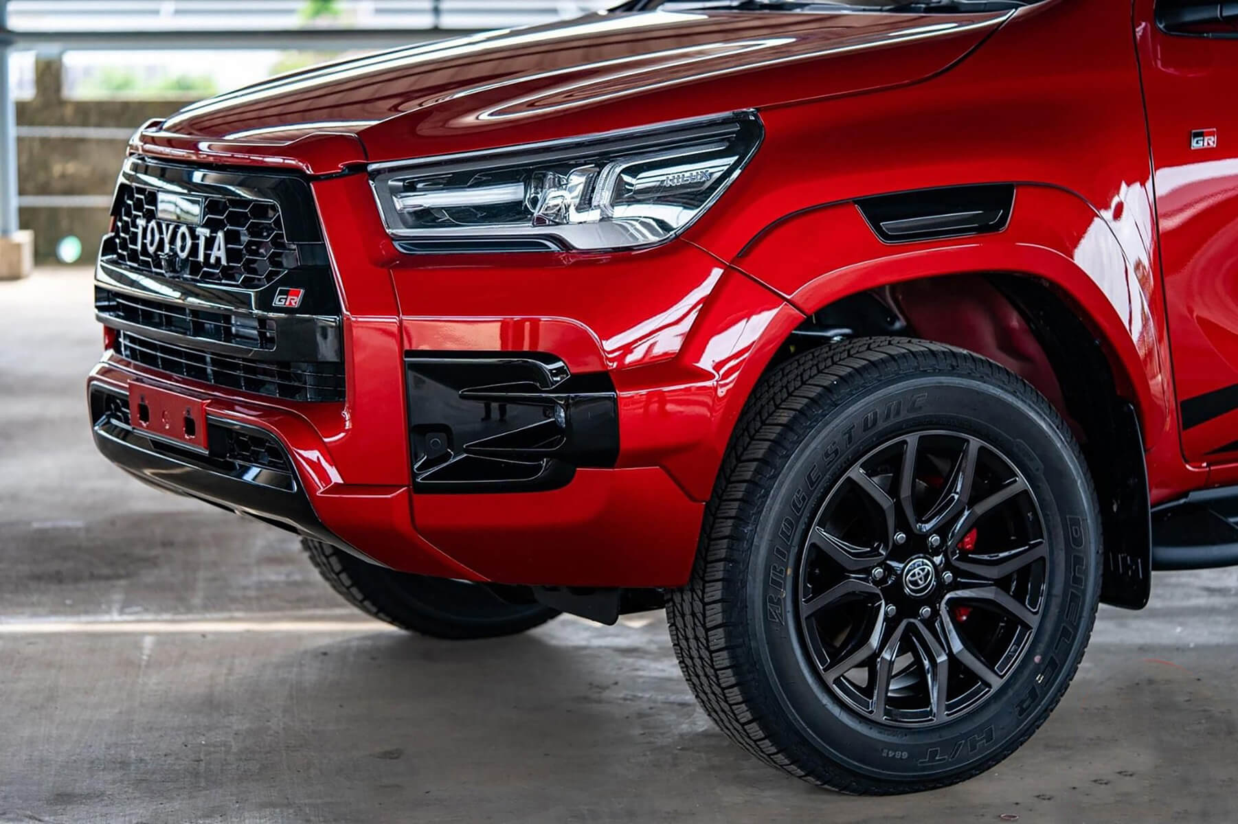 2022 RHD Toyota Hilux GR Sport double cab ( Pickup )  2.8 automatic 4×4 (No.560461) for export from Japan