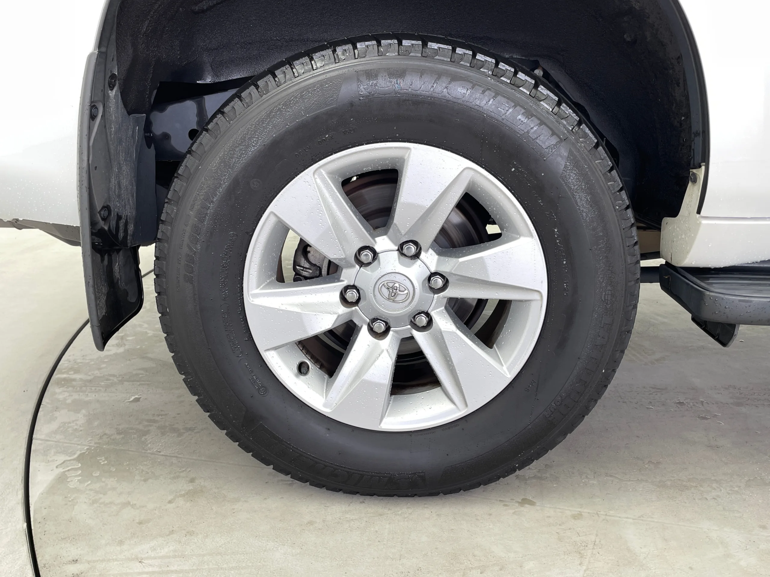 2022 TOYOTA LAND CRUISER PRADO – TX L PACKAGE 4WD