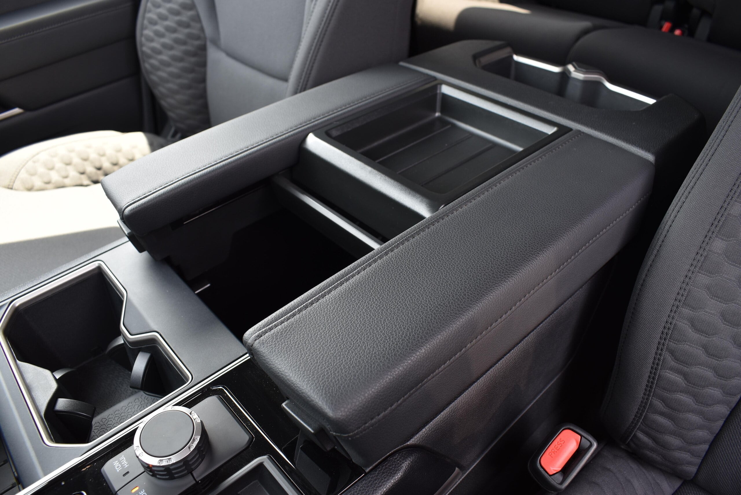 2022 US Toyota Tundra Crew Max SR5 L 4WD 3.5L Turbo Engine (Magnetic Gray) (No.J0575) for export from Japan