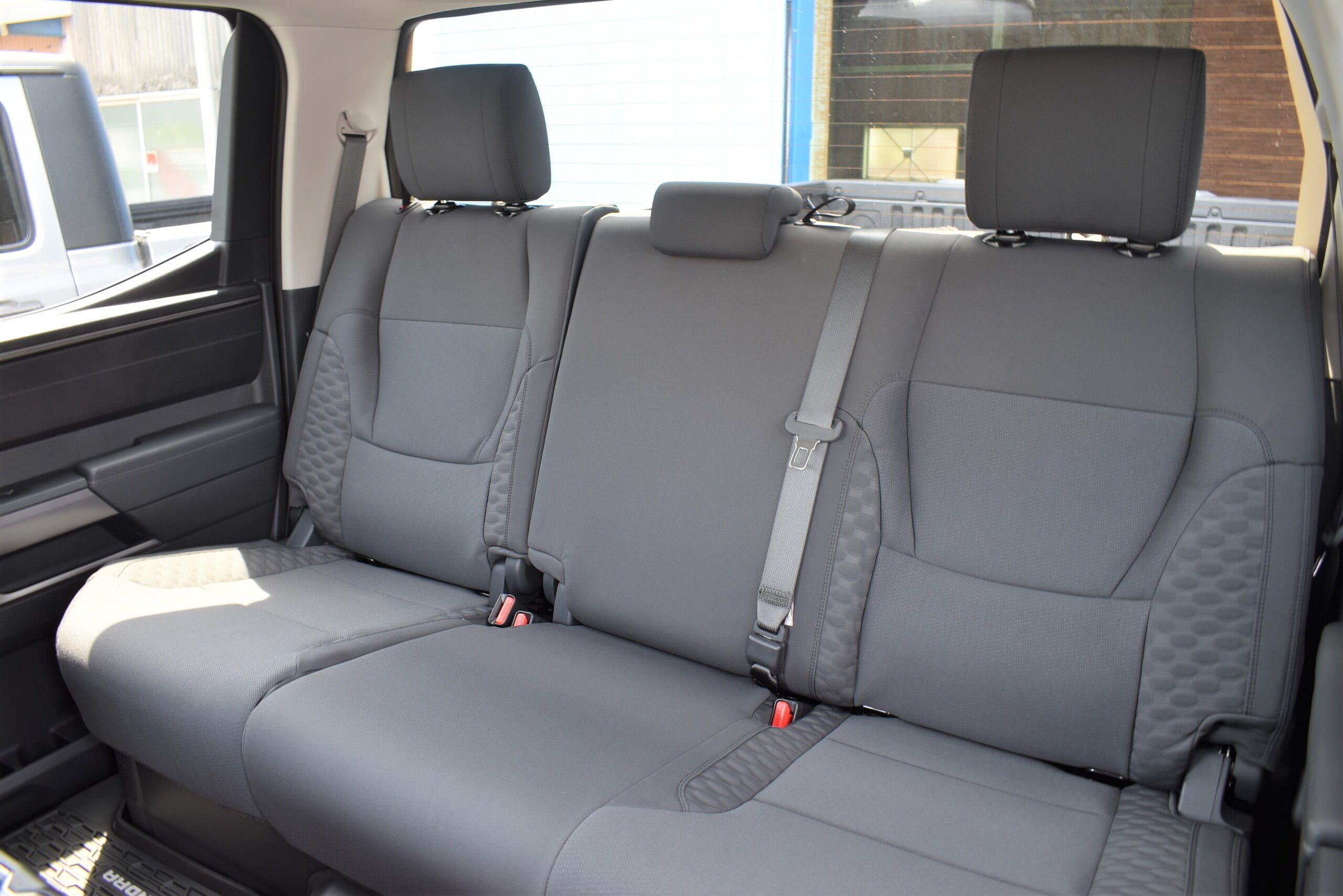 2022 US Toyota Tundra Crew Max SR5 L 4WD 3.5L Turbo Engine (Magnetic Gray) (No.J0575) for export from Japan